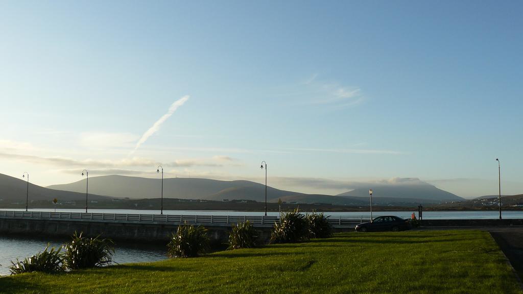 Ostan Oilean Acla Hotell Achill Sound Rum bild