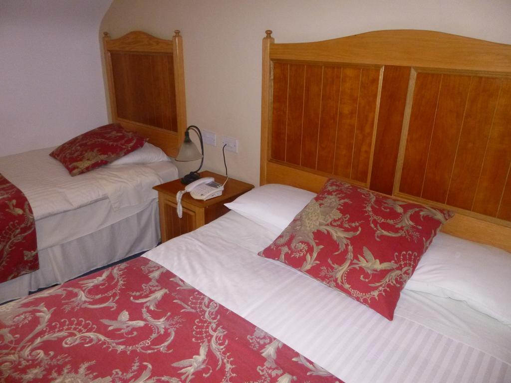 Ostan Oilean Acla Hotell Achill Sound Rum bild
