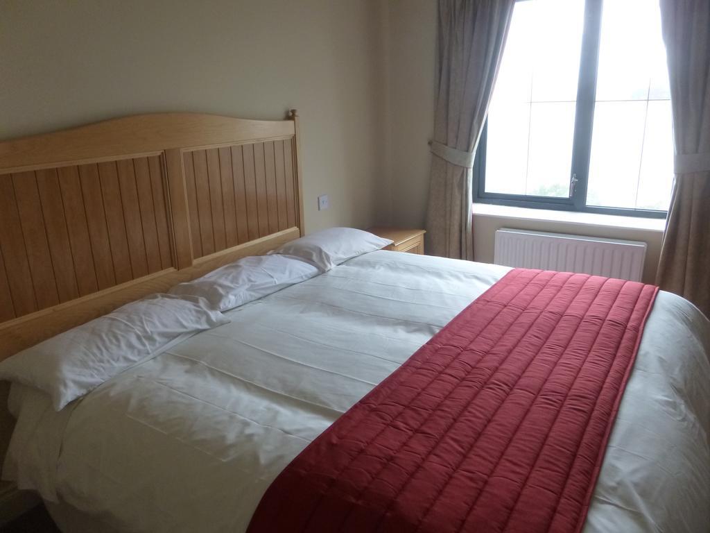 Ostan Oilean Acla Hotell Achill Sound Rum bild